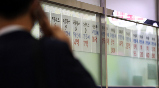 들끓는 서초구 전세시장…새 아파트 84㎡ 전세호가 21억
