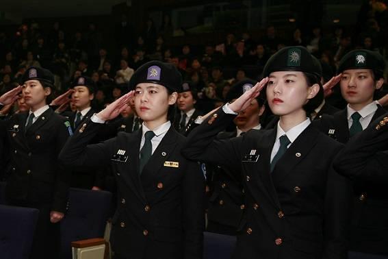 4. 将校制度(学사장교)のすべて 4. 将校制度(学사장교)のすべて