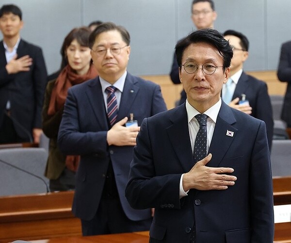 1. 複合危機時代の到来と新たな行政需要