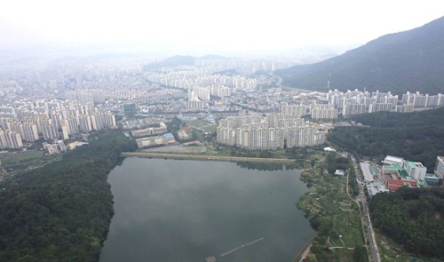 매일아침 거실 풍경이 바뀌는 '서한이다음 레이크뷰'