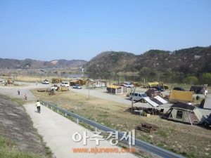 청양 동강리 오토캠핑장