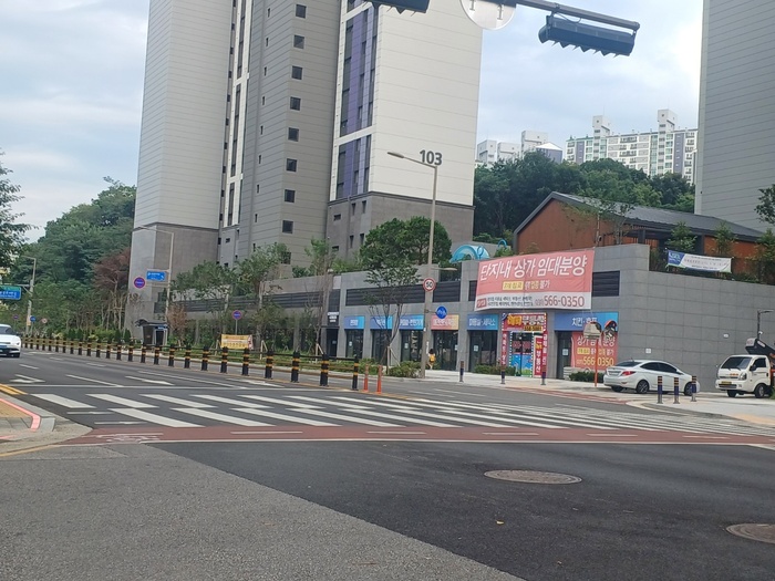 ‘계륵’된  아파트단지 내 상가 분양