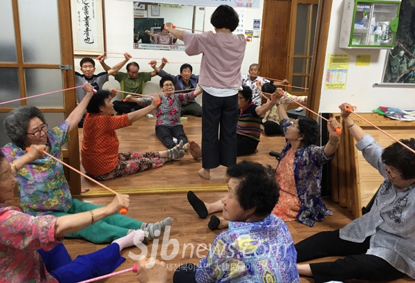 3. Strengthening Communication to Reflect Voices from the Field