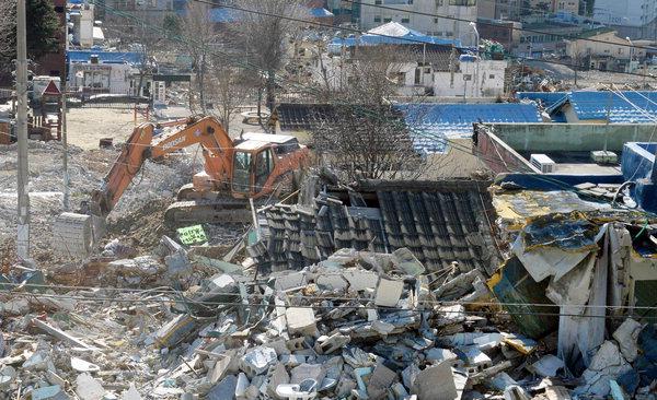 "이 추위에 어디로 가라고"…LH, 만덕 5지구 강제퇴거 통보