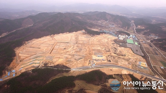 '영동군의 앓던 이' 영동산단 드디어 '분양 청신호'