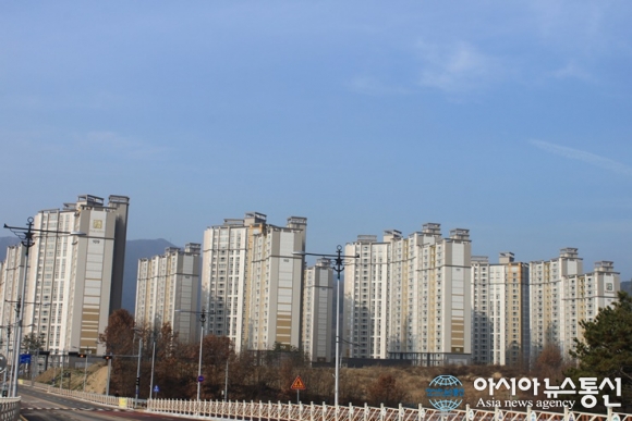 계룡 파라디아아파트, 강제 경매 개시...입주 차질 ‘강력 반발’