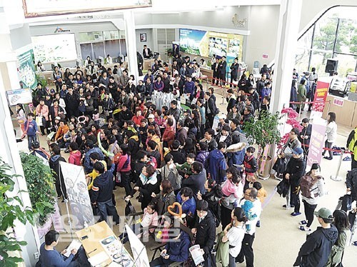 양산 명동 '삼한사랑채' 분양 견본주택 인파 '뜨거운 관심'
