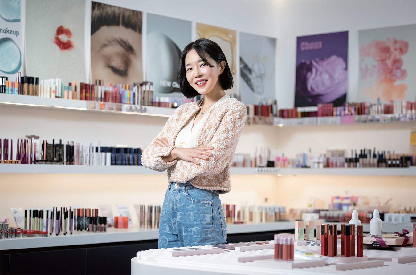 씨앤씨인터내셔널(352480) 관련 이미지 4