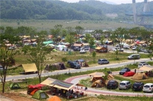 합강공원 오토캠핑장
