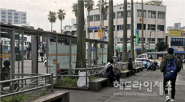 서귀포시 일호광장 공공디자인 새단장...'확' 달라졌다