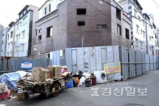 울산 남구 봉월로 주상복합 지연 잇따라 슬럼화 우려
