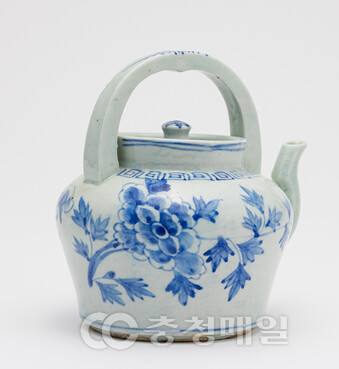 국립부여박물관 기증품 작은 전시 