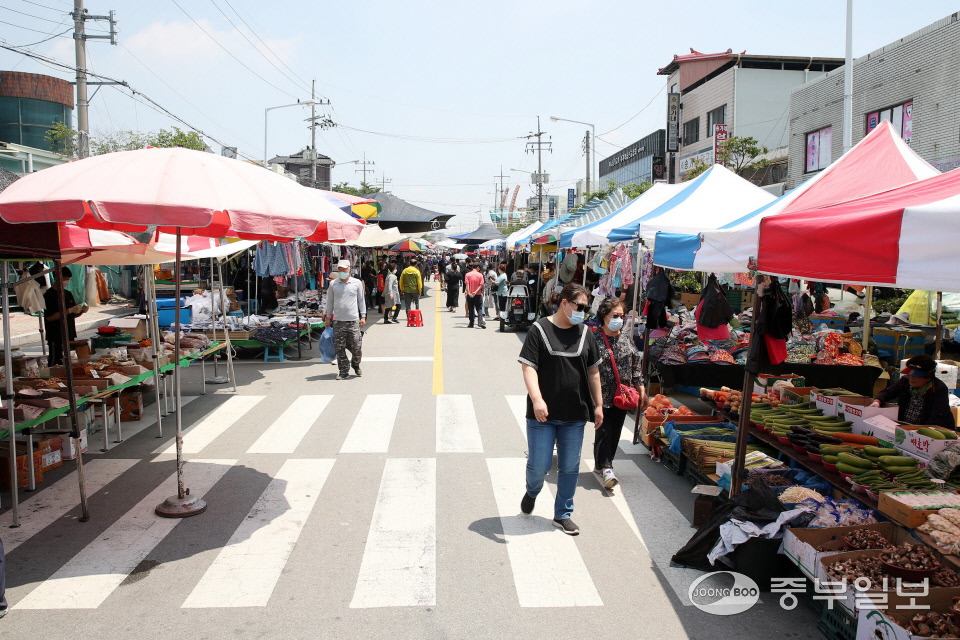 장호원 막국수 (Janghowon Makguksu)