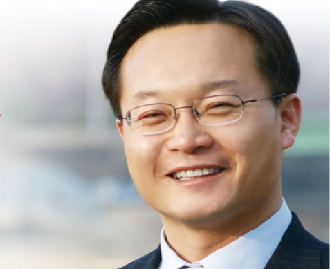 조해진 (Cho Hae-jin)