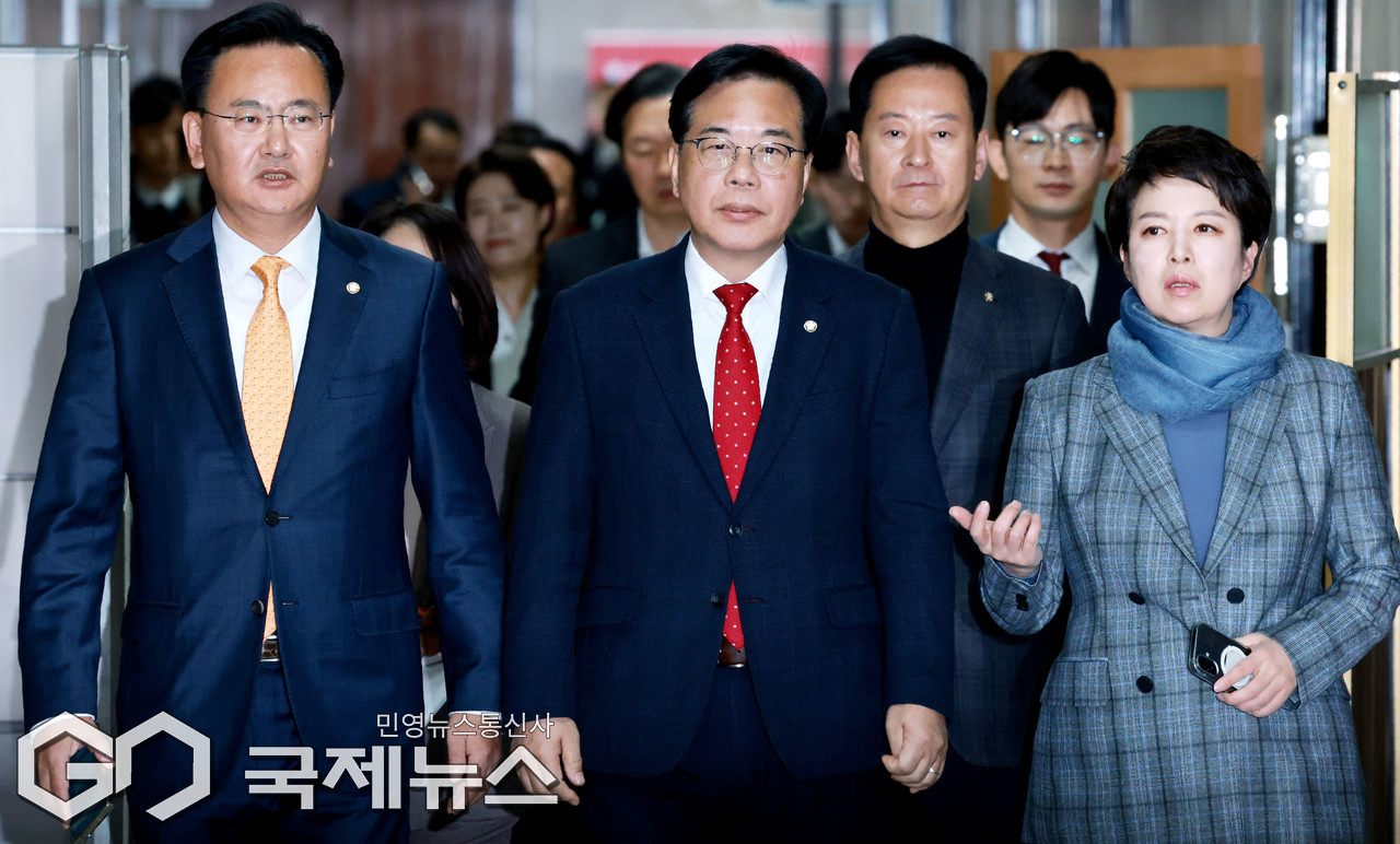 서왕진 원내대표 기자간담회