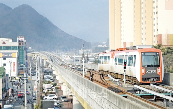 "삼계동 역사 건립"… 공약 현실성 논란