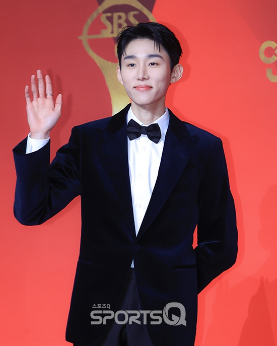 blur background