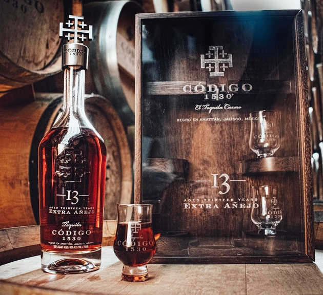 Código 1530 Rosa Tequila (코디고 1530 로사 데킬라)