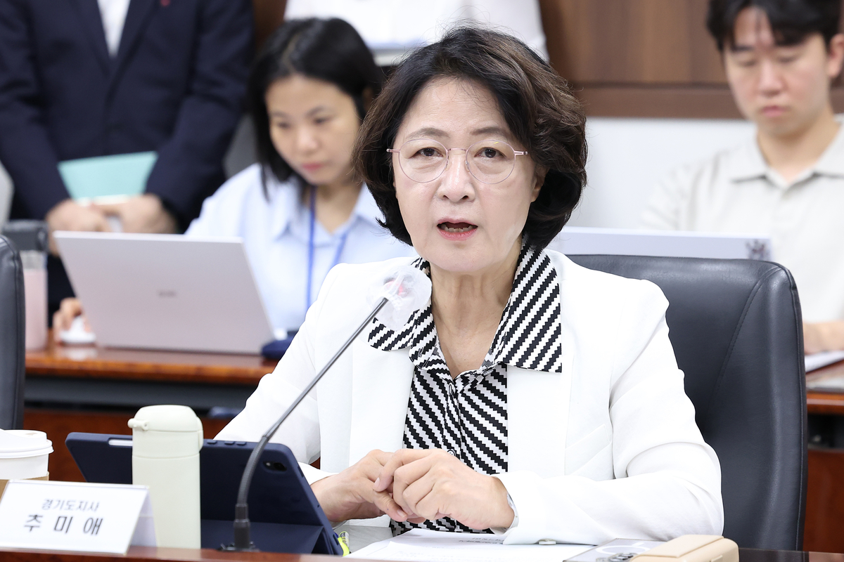 6. 怒った民心を鎮めるための最後の岐路 6. 怒った民心を鎮めるための最後の岐路