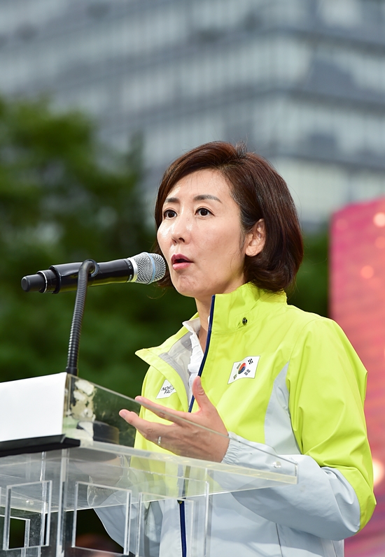 6. 성공적인 청년의 날 참여를 위한 팁과 앞으로의 전망 6. 성공적인 청년의 날 참여를 위한 팁과 앞으로의 전망