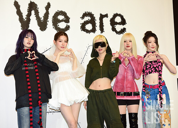 [아이들] Global Influence Recognized