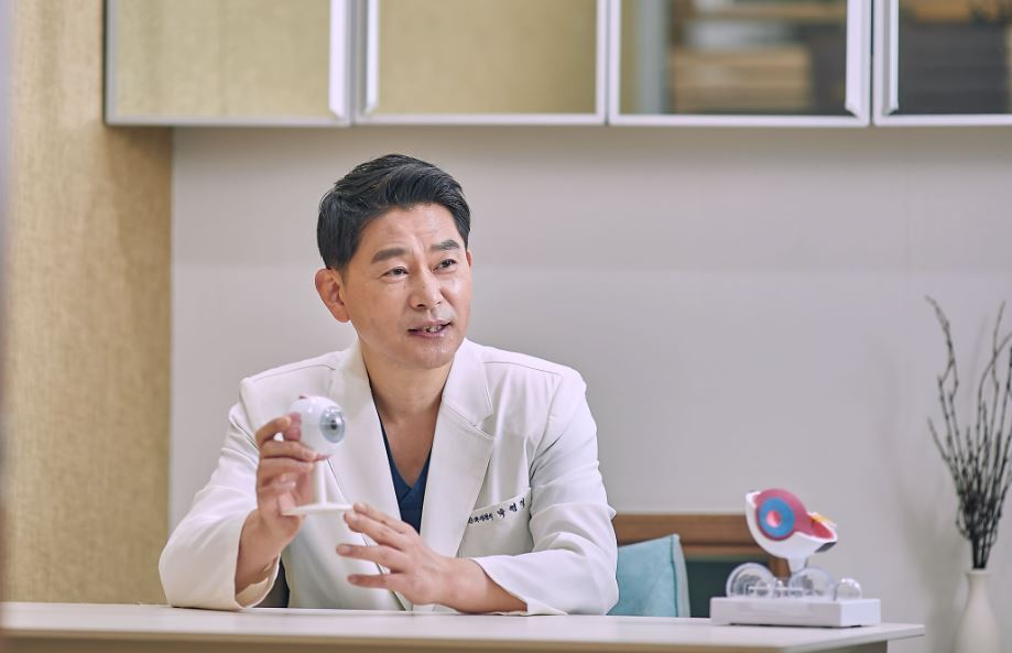 노인 백내장 수술 지원금 신청 대상과 방법