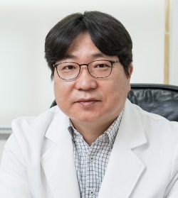 오른쪽 갈비뼈 아래 통증 원인