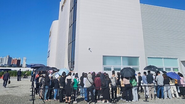호반건설 "김포풍무 호반써밋' 견본주택 2만5000명 방문"