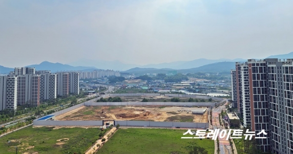 [포토] 양주옥정 대성베르힐, 1순위 청약 난기류…주택전시관 방문객 '뚝'