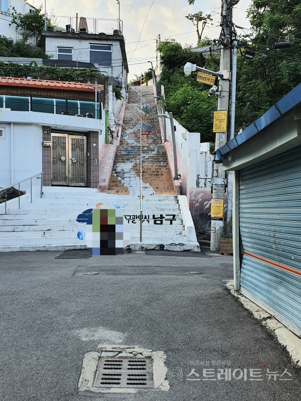 [르포] '교대역 푸르지오 트레힐즈', 청약성적 전망 '극과 극'