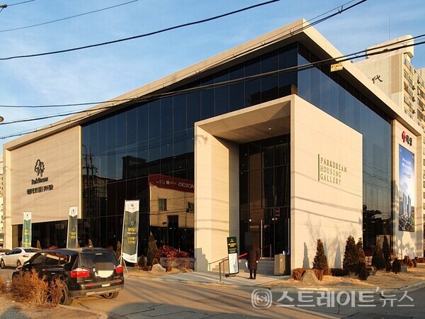 [분양 현장] 최상층 다락방과 1층의 테라스로 기대감 'Up',  '화성파크드림 공주월송'