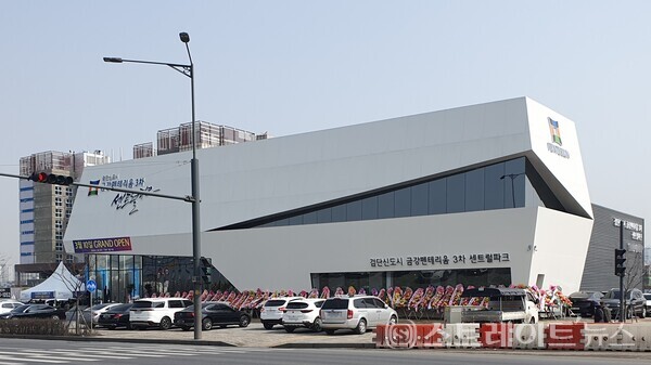 [르포] '검단신도시 금강펜테리움 3차 센트럴파크', 공·역·학 '삼세권'의 대단지