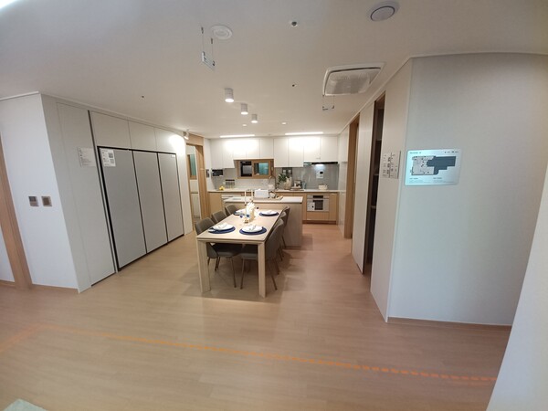 [르포] 평택 고덕국제신도시 A48블록 '금성백조 예미지', 검증된 입지 "한 자릿수 경쟁률 기대"