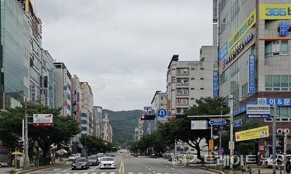 [분양 현장] 장점·단점 공존하는 후분양 아파트 '김해 삼계 동일스위트'