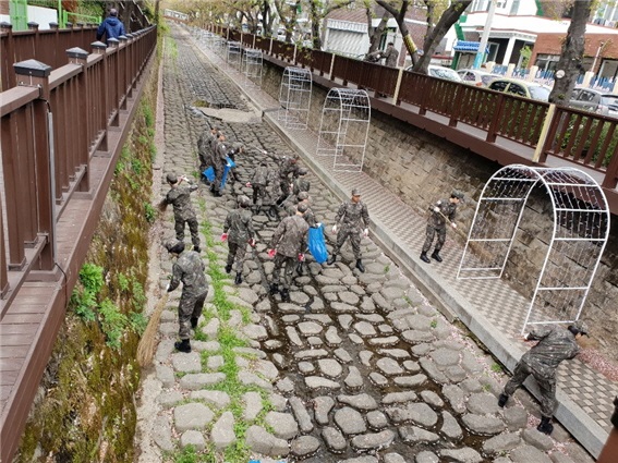 진해 여좌동 해물탕거리