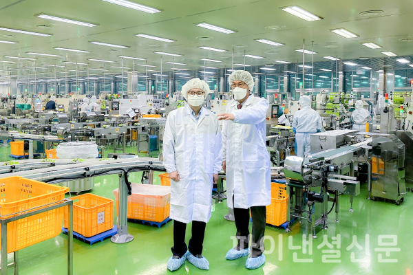 1. 강원도 식품 현장 방문 배경 1. 강원도 식품 현장 방문 배경