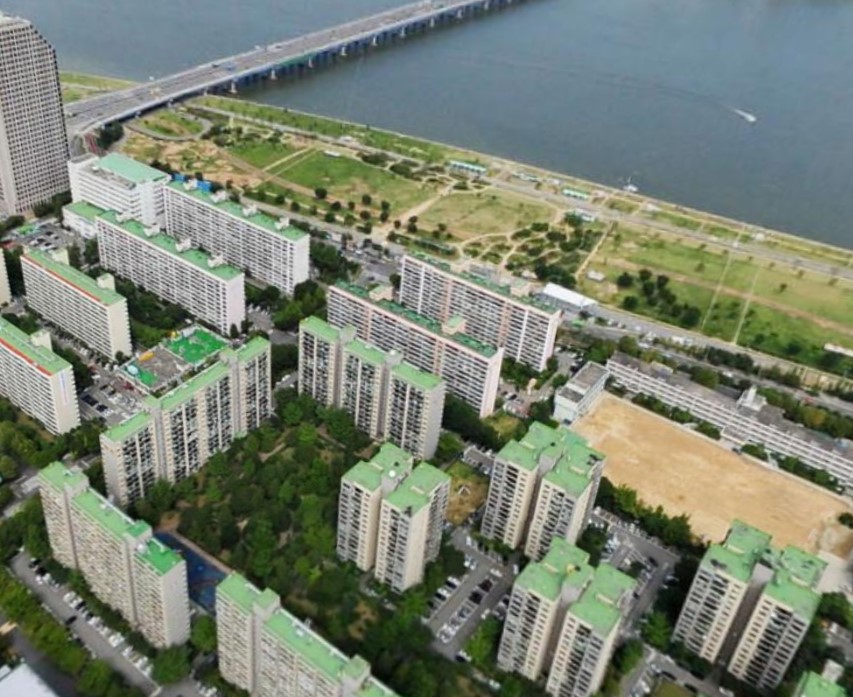 여의도 목화아파트, 60층 아파트 423세대로 재건축
